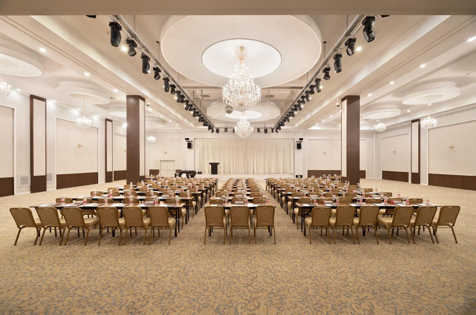Ramada By Wyndham - Sulaymaniyah Salim Street Hotel Bagian luar foto